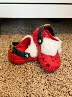 Baby Crocs Santa Red 2C 3C Baby Shoes Christmas Holidays Festive Fur Trim Clogs